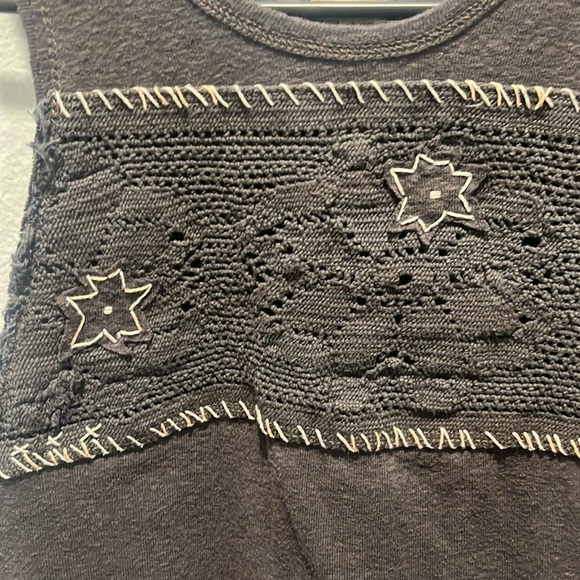 We The Free tank - Picture 3 of 5